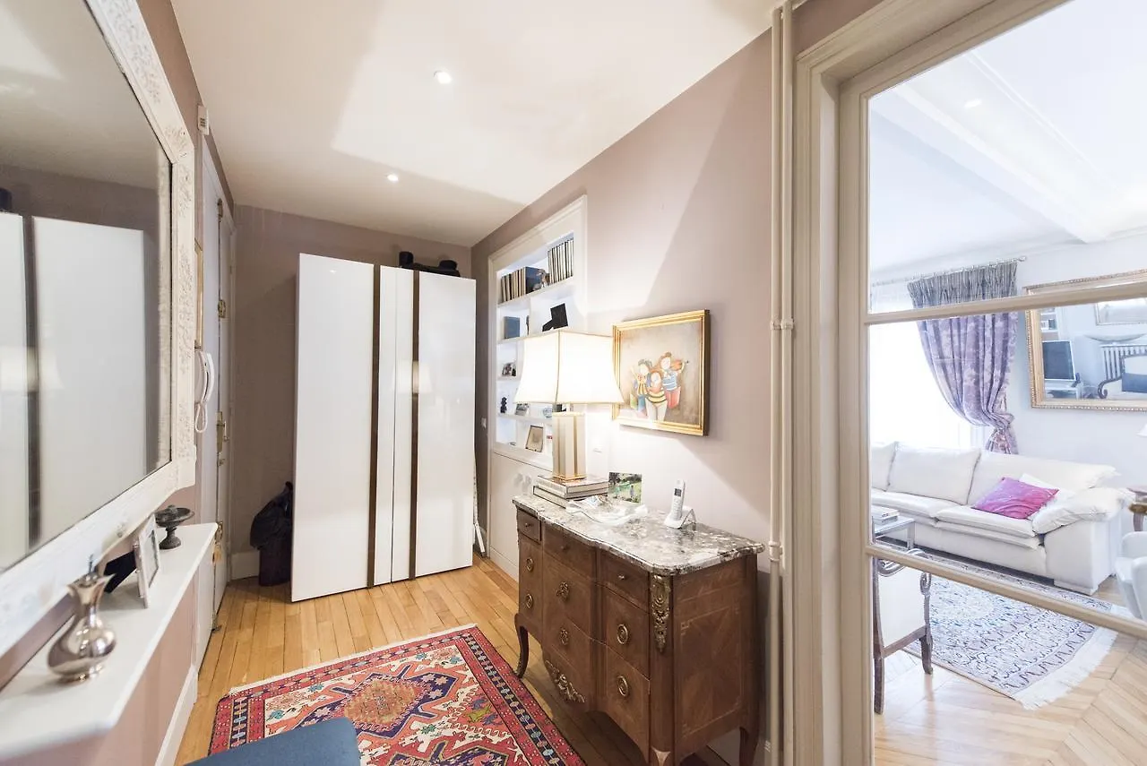 Veeve - Vintage Elegance In The 16Th Apartamento Paris